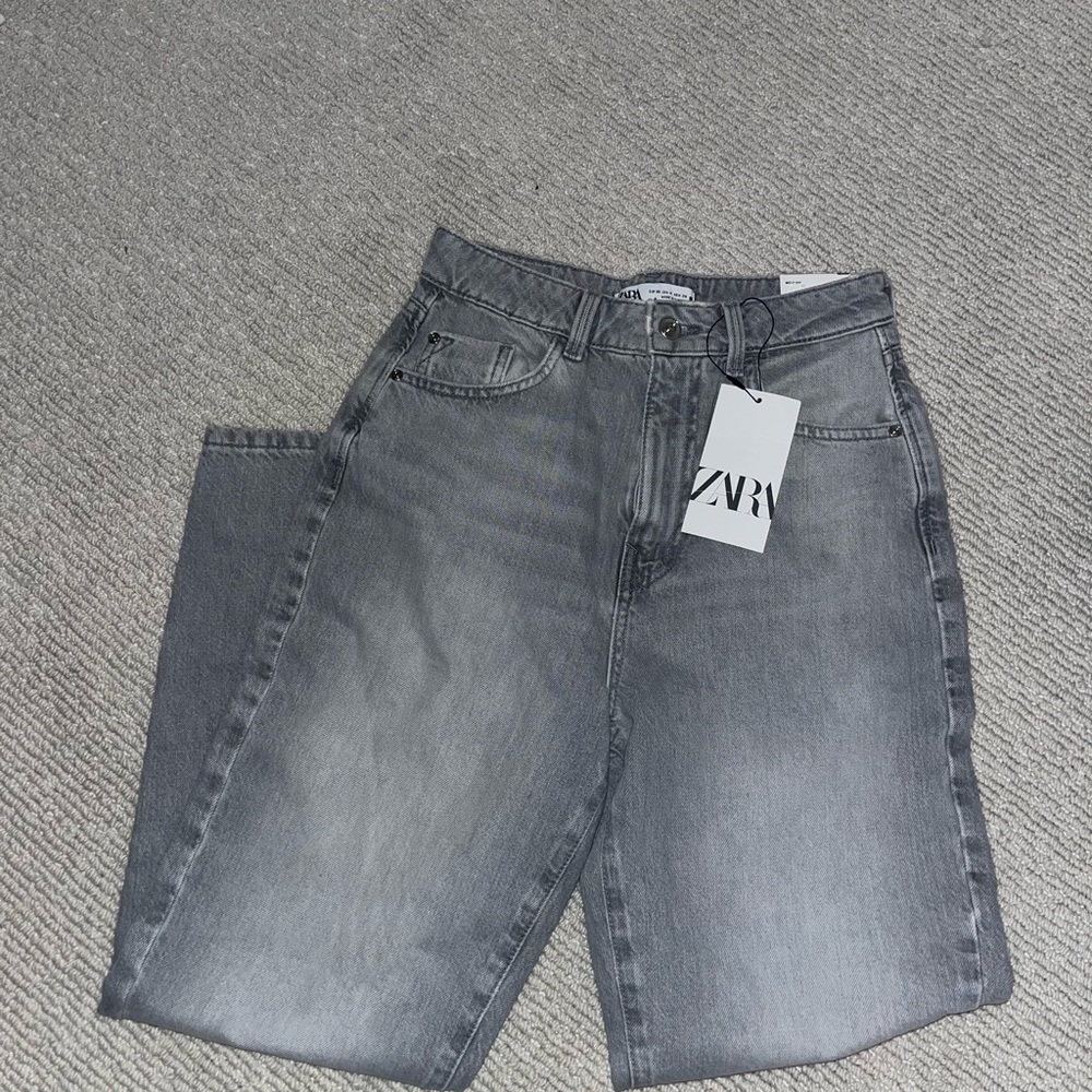 FULL LENGTH TRF MID-RISE WIDE LEG JEANS
